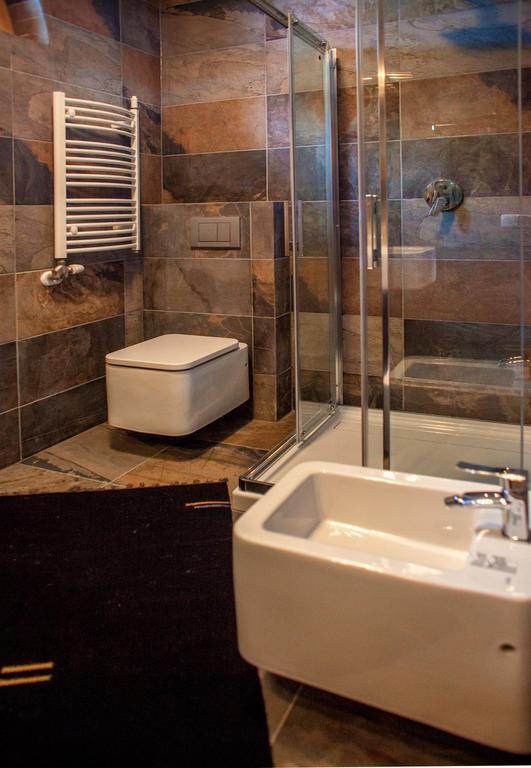 Dom Pod Smokami Apartment Bukowina Tatrzanska Ngoại thất bức ảnh